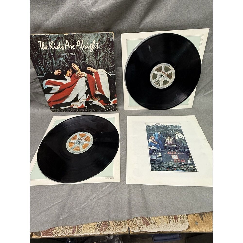 VINTAGE THE WHO 'THE‎ KIDS ARE ALRIGHT' MCA RECORDS MCA 2-11005 STEREO W BOOKLET